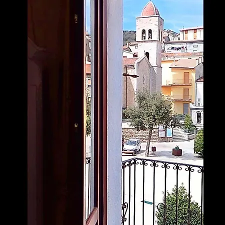 La Plaza Ollolai
